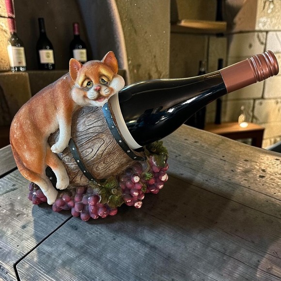 Other - Vintage Whimsical Cat Wine Bottle Holder Resin Tipsy Kitty Vinyard Kitchen Decor